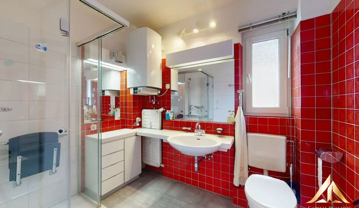 00d4c682-bf23-40be-a222-ed34115c546b