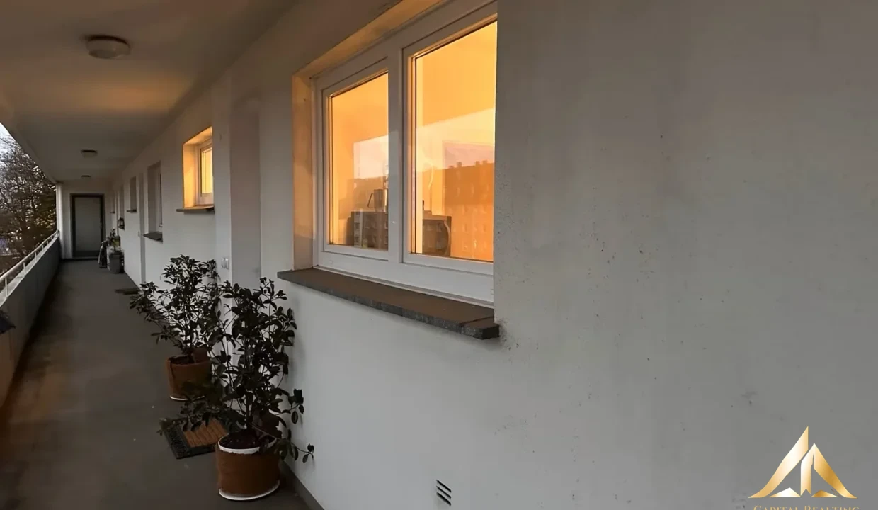 0cfa34c9cfdc2bb0420e97b8b38a0