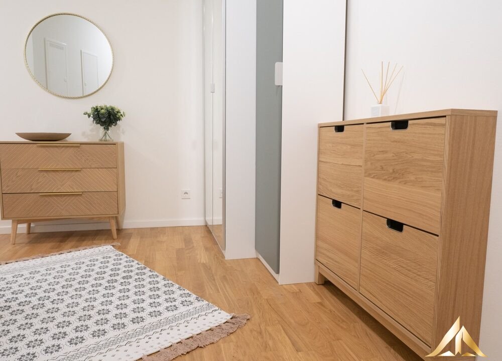 1b4e825e-32c6-43bc-9273-57ea8cb5c07e