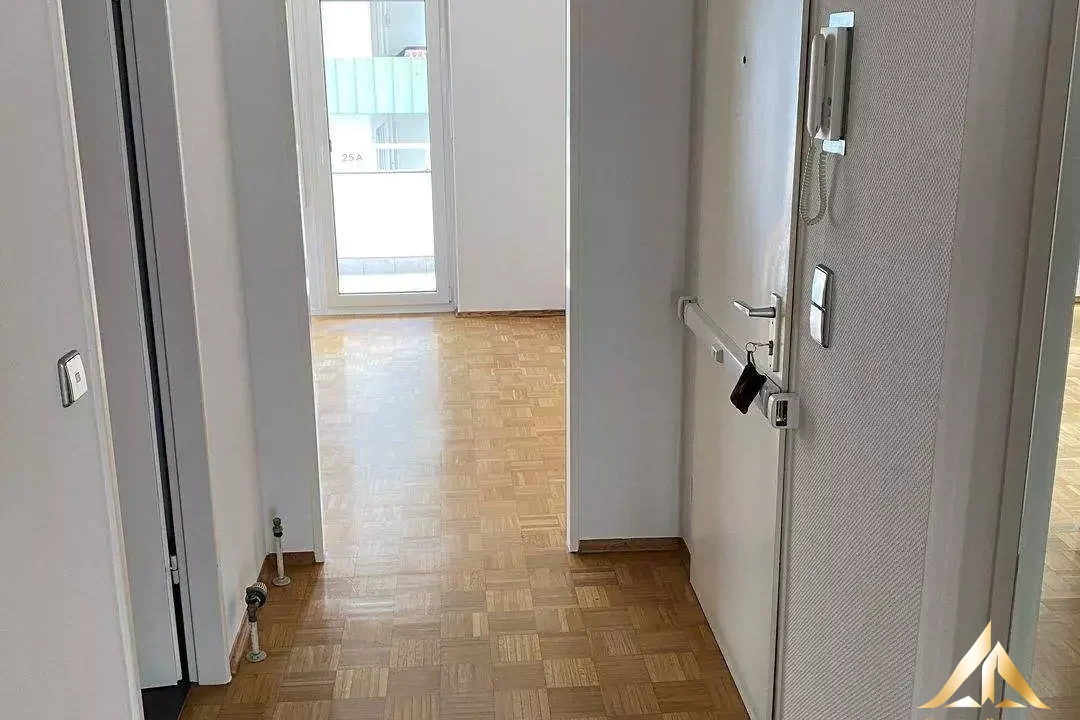 2bef90f4-89a4-46d1-9399-b2367d5722a3