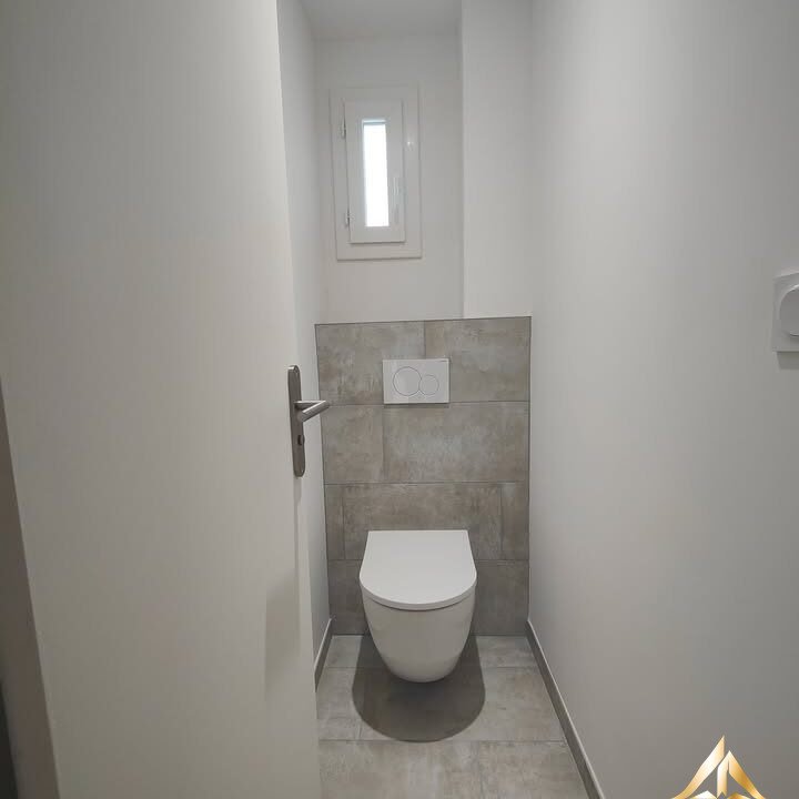 599242033_2069938300504042_5776075667272843590_n