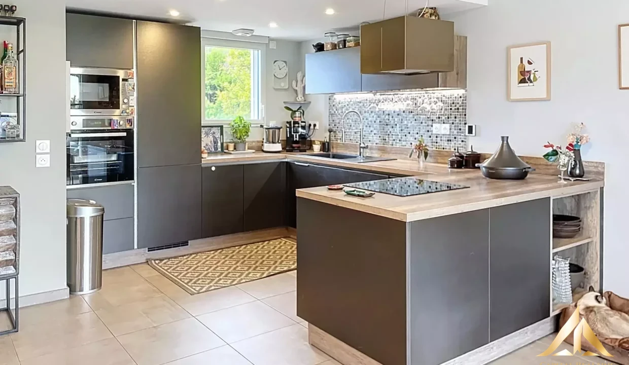 71cc395b10d3a76c31a0aec68598153b