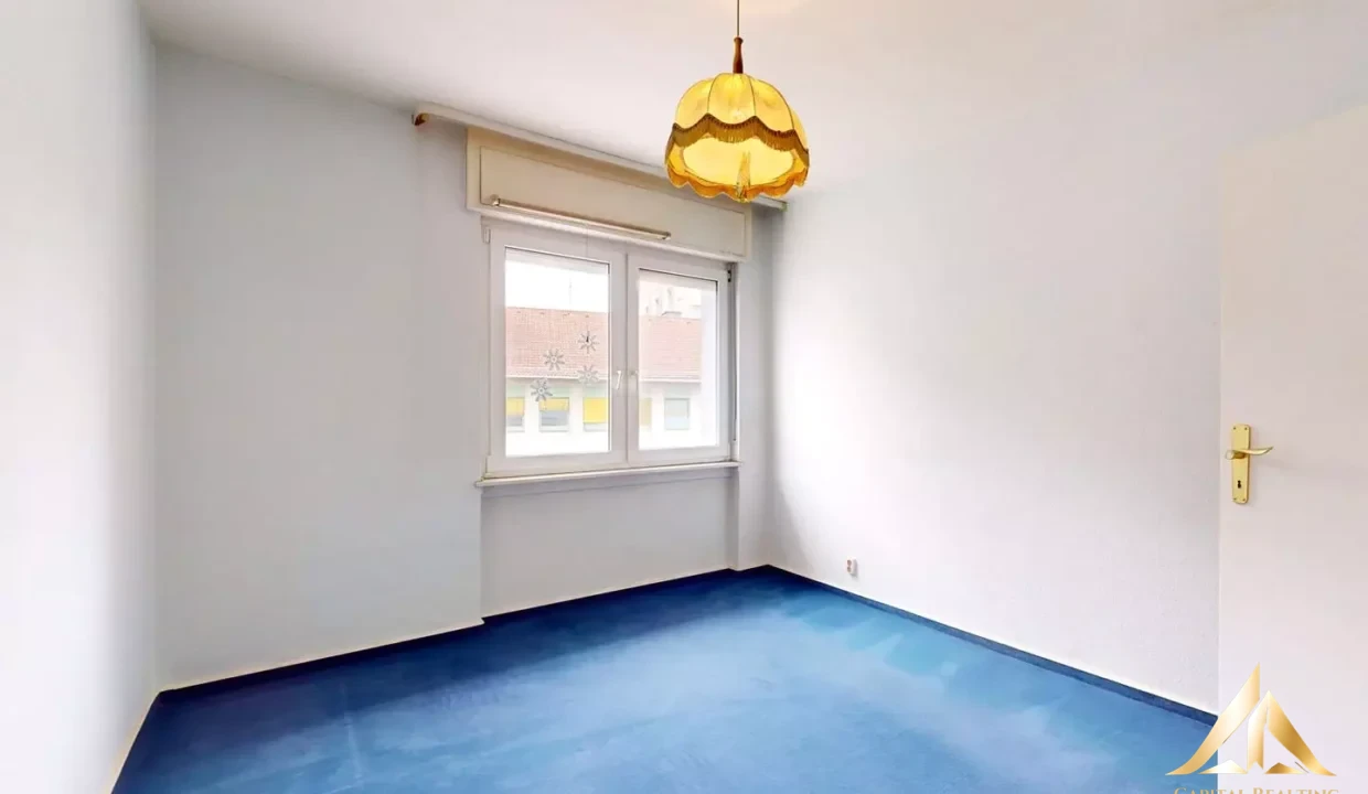 87634905-65bf-46a4-b347-a9373f3d4812