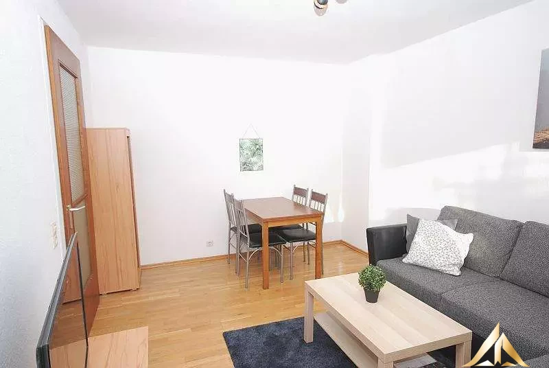 8bd45083-7fd5-4ac5-b312-e58ad234a6ec