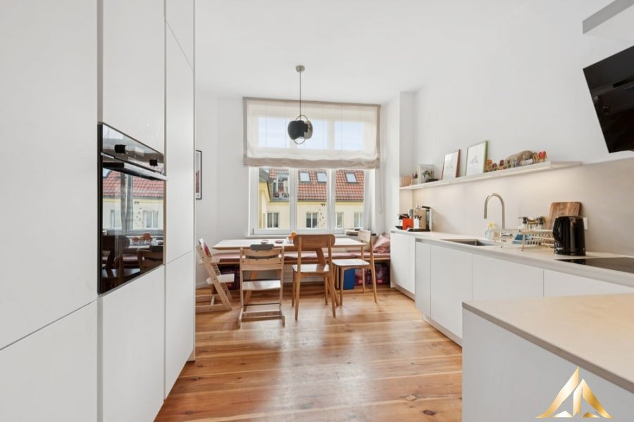 8fad33ab-cbc1-4262-9051-3743eed08a4a-900x600