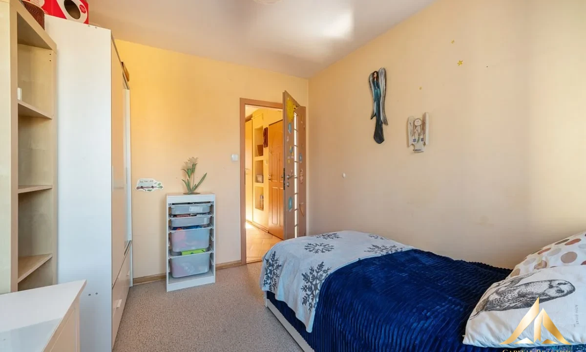 93b00e681339ef0a7f5c92344811f