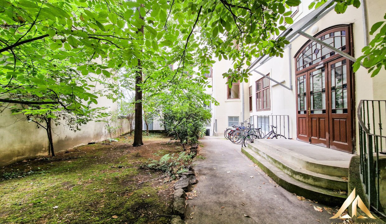 Bennoplatz-1A-1080-Wien-Top-3-4-Bild-20220727-094448__ScaleMaxWidthWzM4NDBd