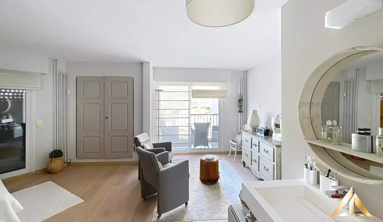 a94f5f52ecaca8febdffabcce1f28e45