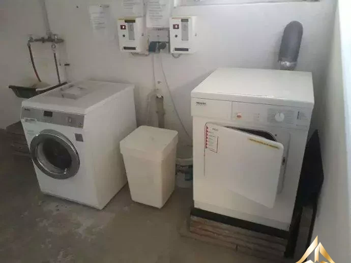 ce5f3848-29b3-4a15-98cc-c81a47cf0c90