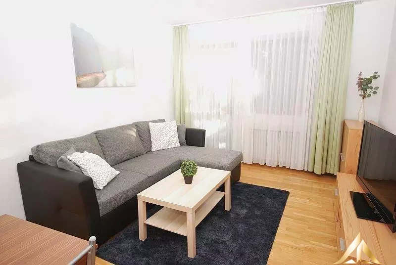 cfb830e0-62ed-45a8-80c3-9af580a1e210