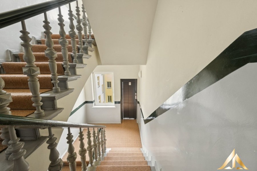 d29408f8-211e-4347-bf50-ea2a762de953-900x600