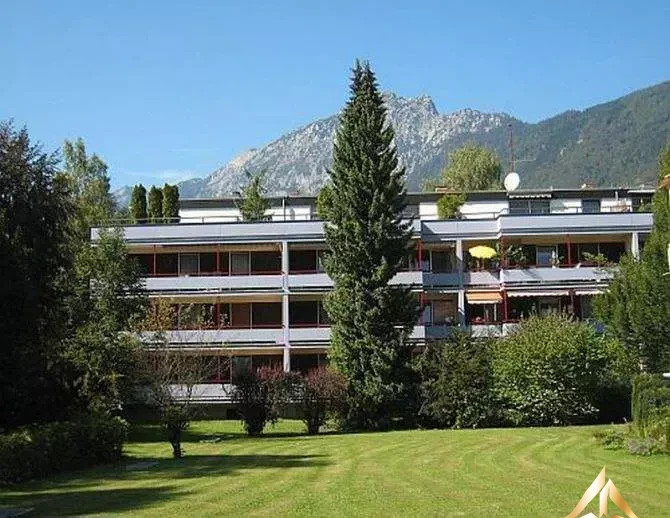 e06754a5-ce1c-4901-8e4d-737e183d7d7c