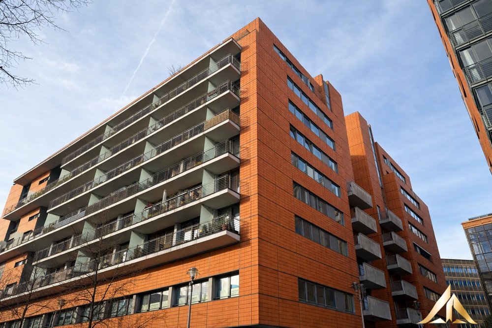 f9cf68ec-b67f-4006-a67f-57fd98d5bfb9