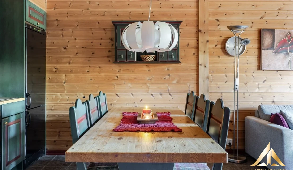 property-image-fe110a6f-5b3e-406e-b307-a7305cb01458-1761395631