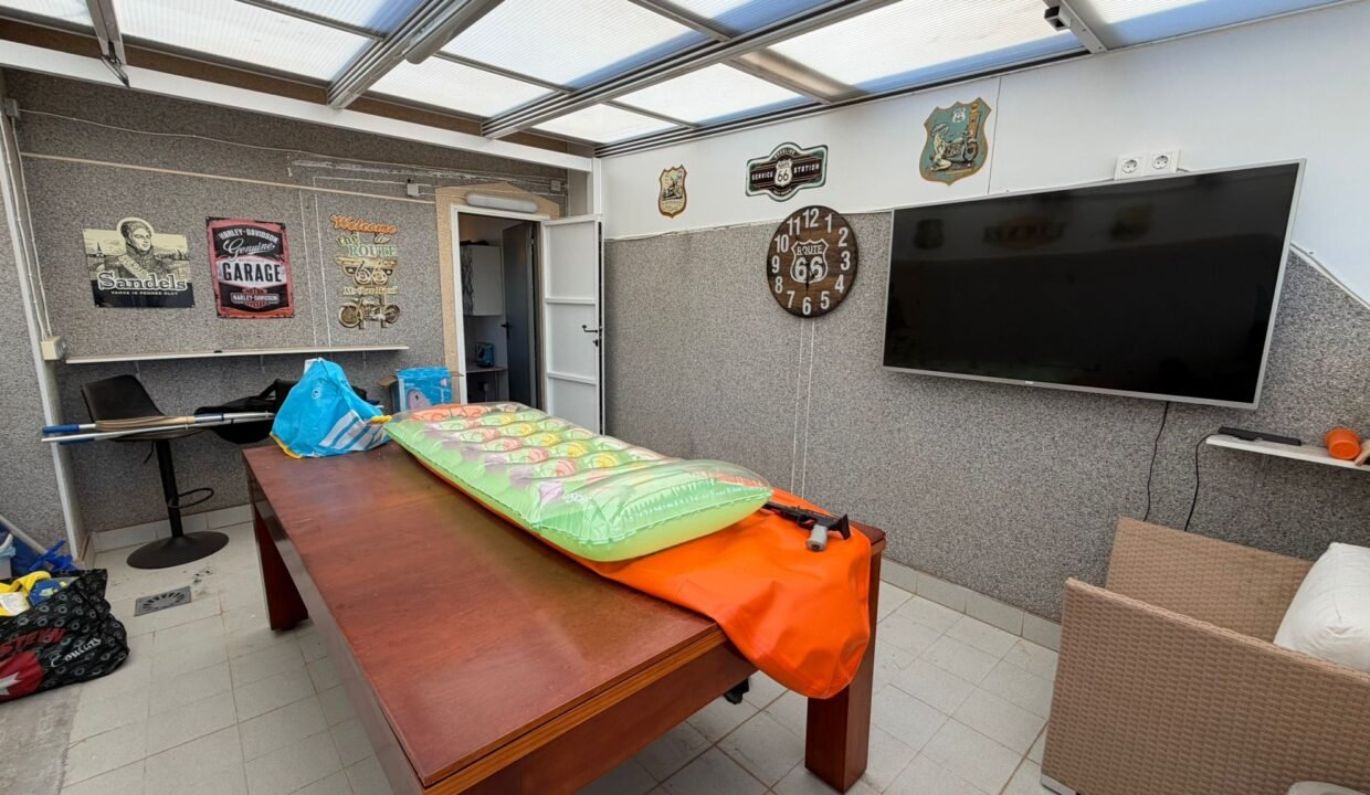 0050fb5601df7ca0c23b845f329dca51e4aaf0e5