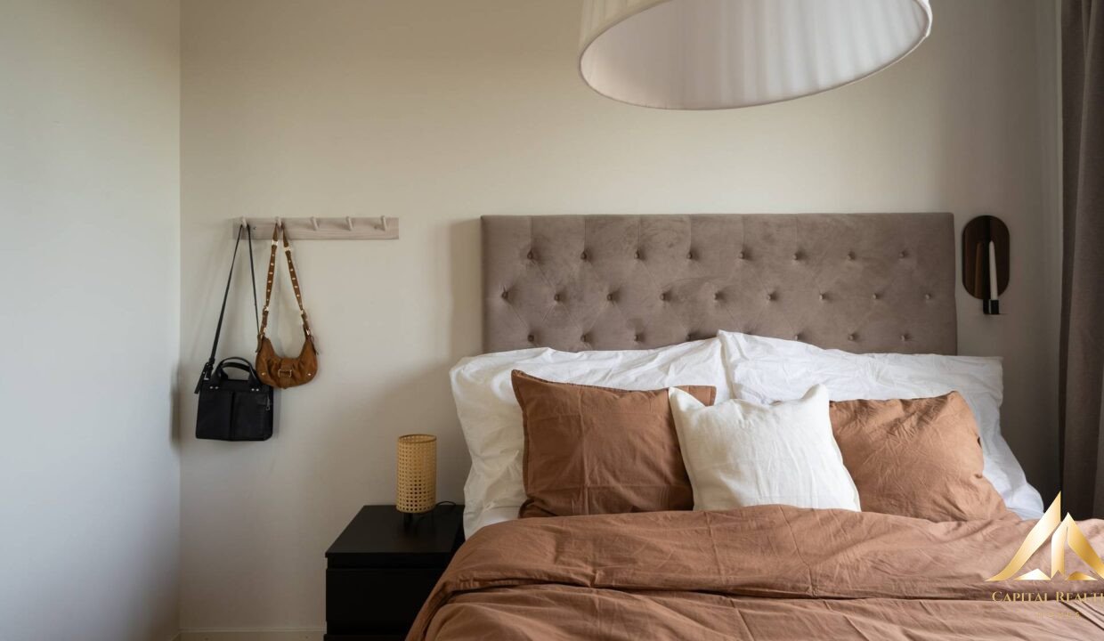 040f93222a99d3e46f1dcb65d8464739