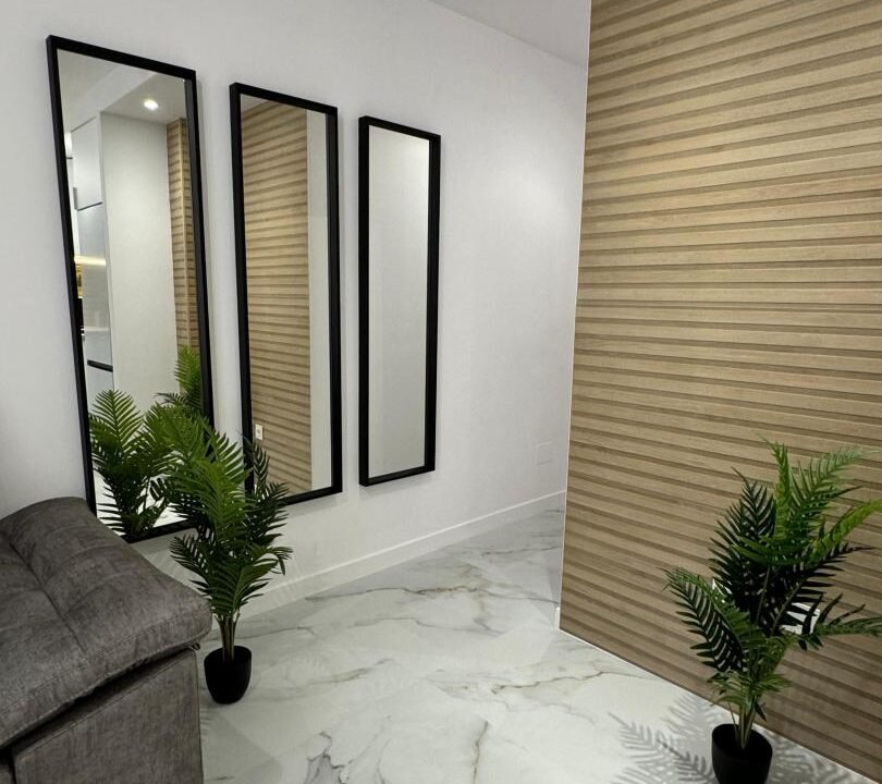 0uqdl1PgANqP_1726041155-fullHD