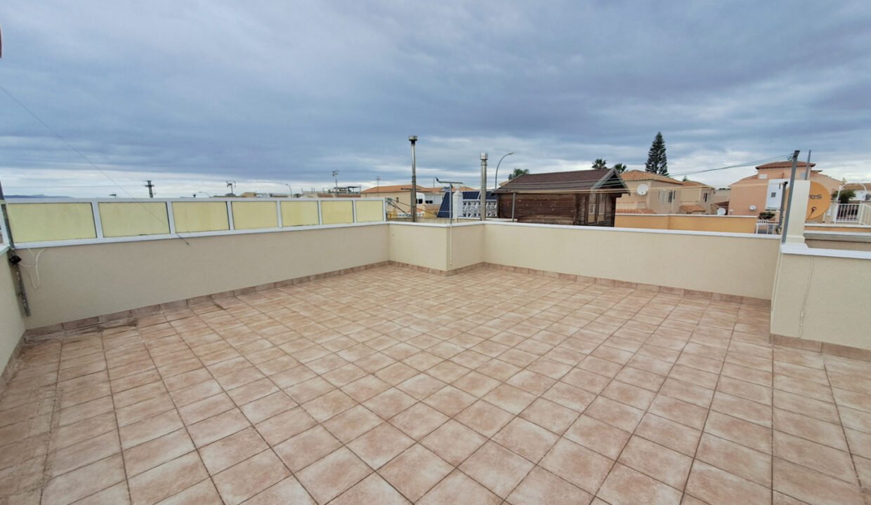 13MbVFLlRYqo_1739289651-fullHD