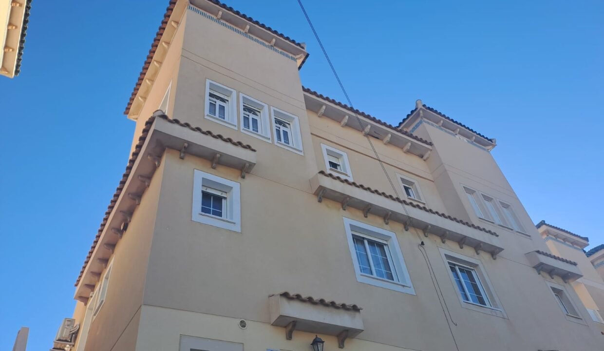 1be802f49410adebedb53f5d563c64c445c4d6b2