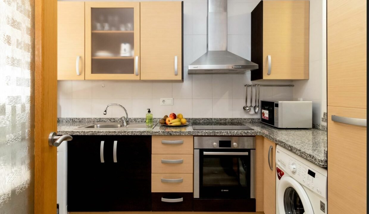 2IX0KYbqivKf_1709034052-fullHD