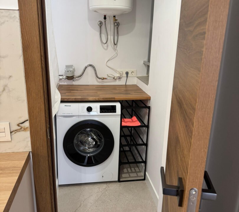 2cpY7oAzUNsq_1734017913-fullHD