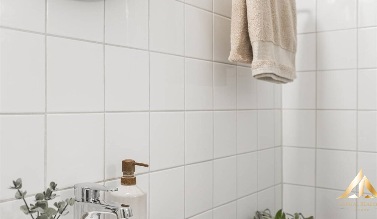 39dadef48d36708d4ea83d61014a6704