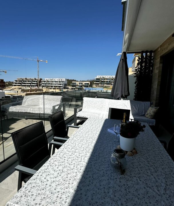 3Qfo4UOwGbw8_1723103575-fullHD