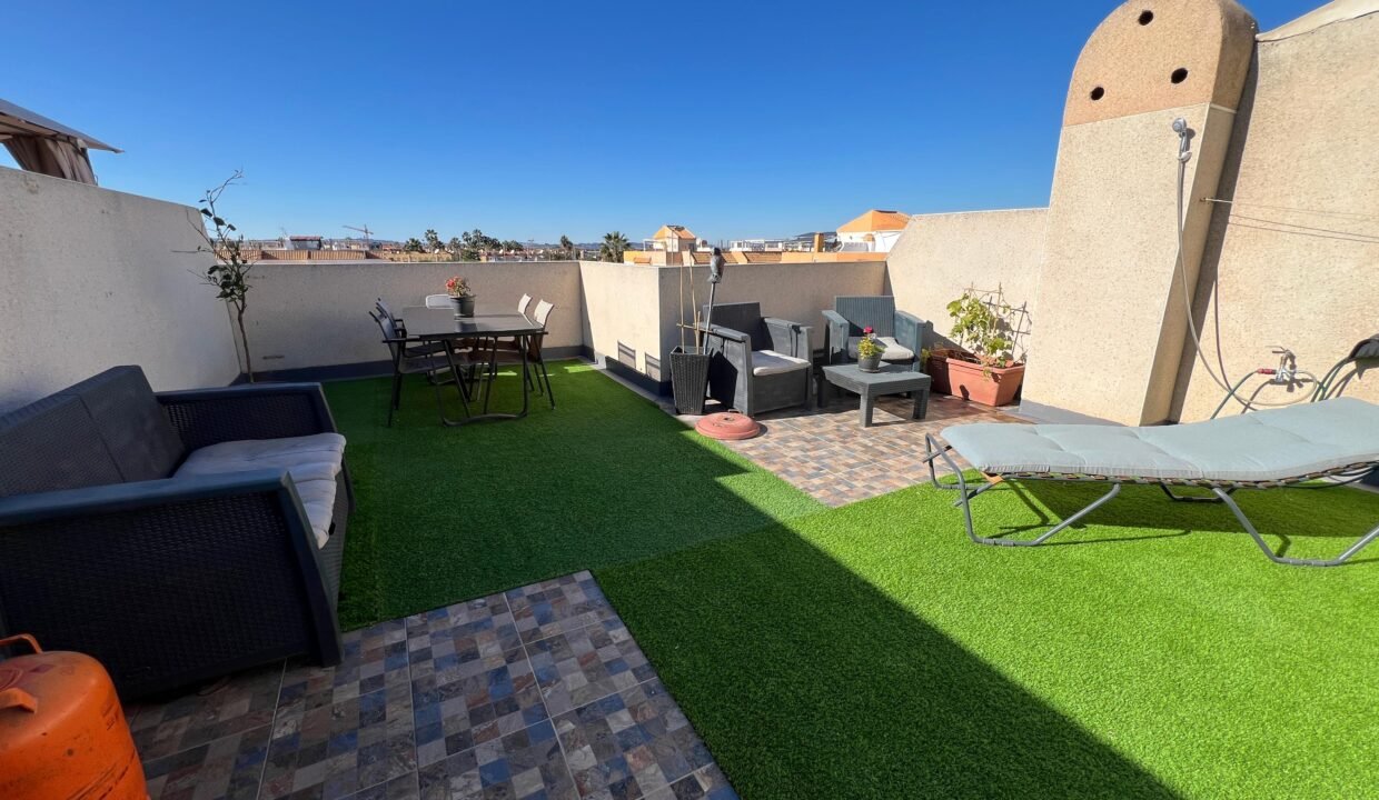 41d208631b9e7744cba12e8a955e1a0cc7cfb2ab