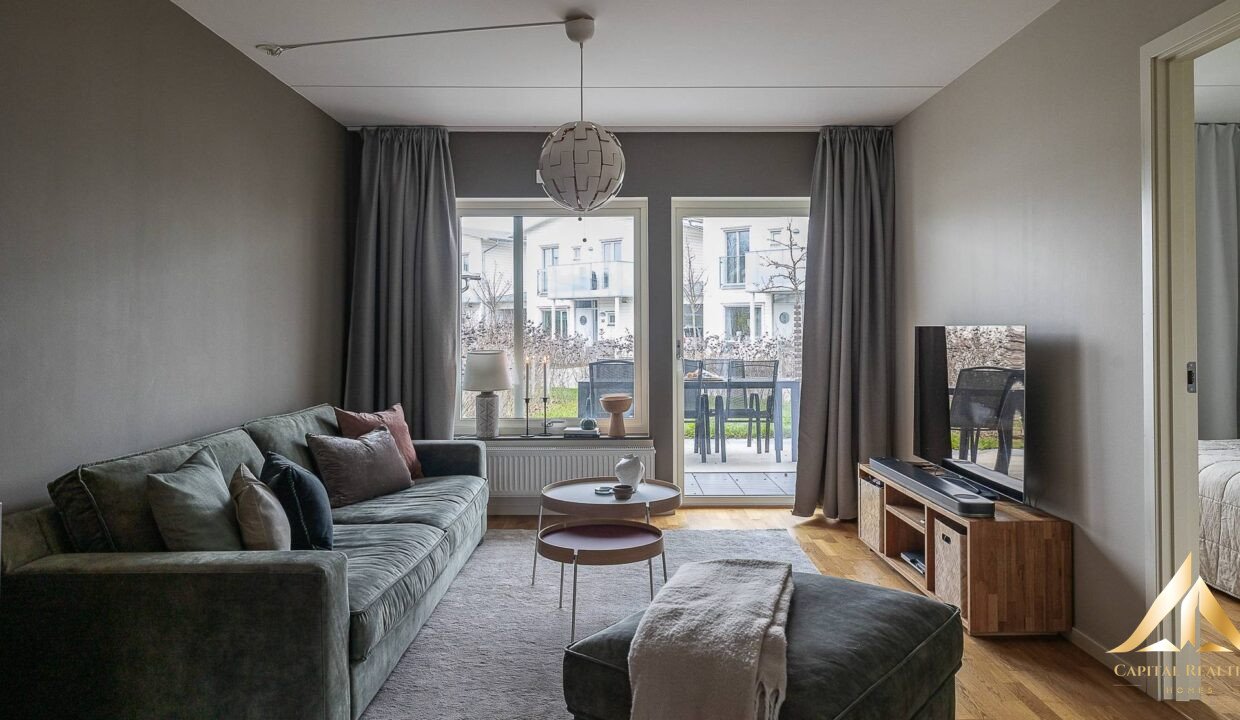 461189fa48f4a235b8bea160f18e945e