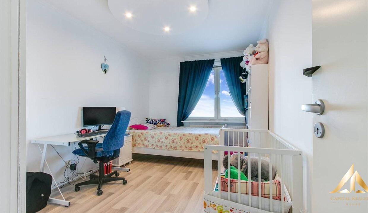 49b0b2af081643dfc58510d4f6ebcdaf