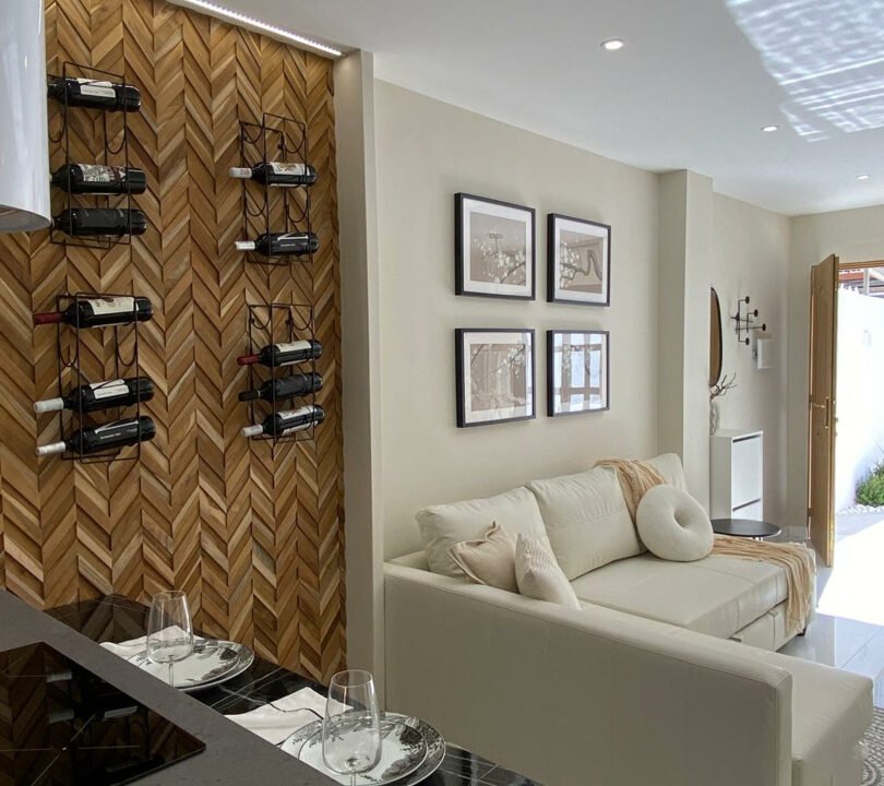 4pjIBVJqmluh_1721901094-fullHD