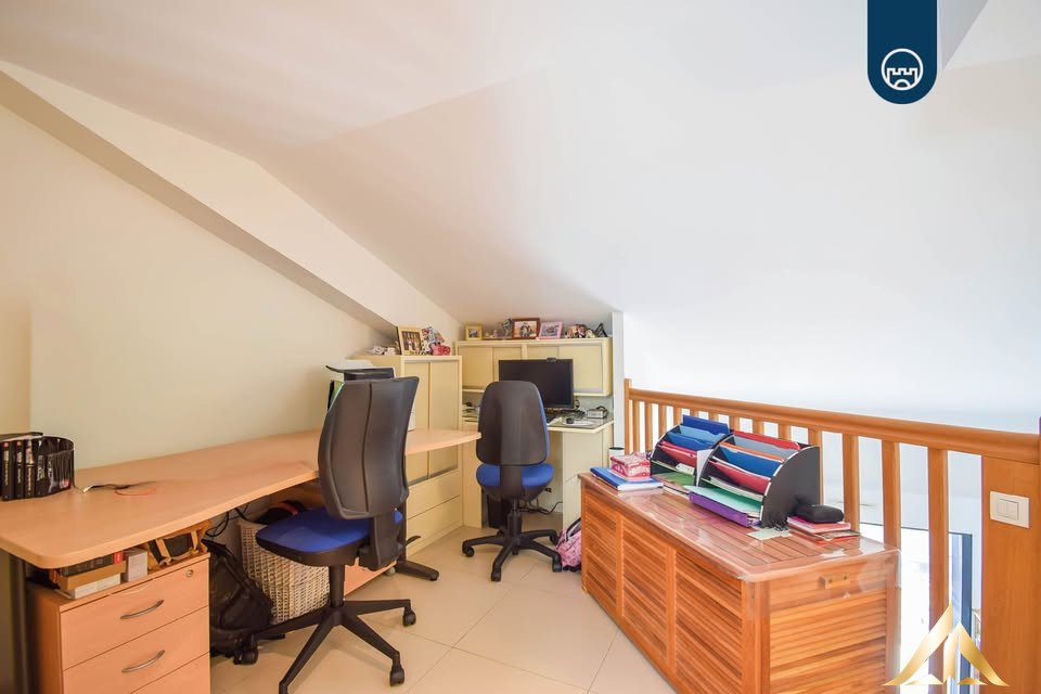 576007958_806837315574910_4501448671128976048_n