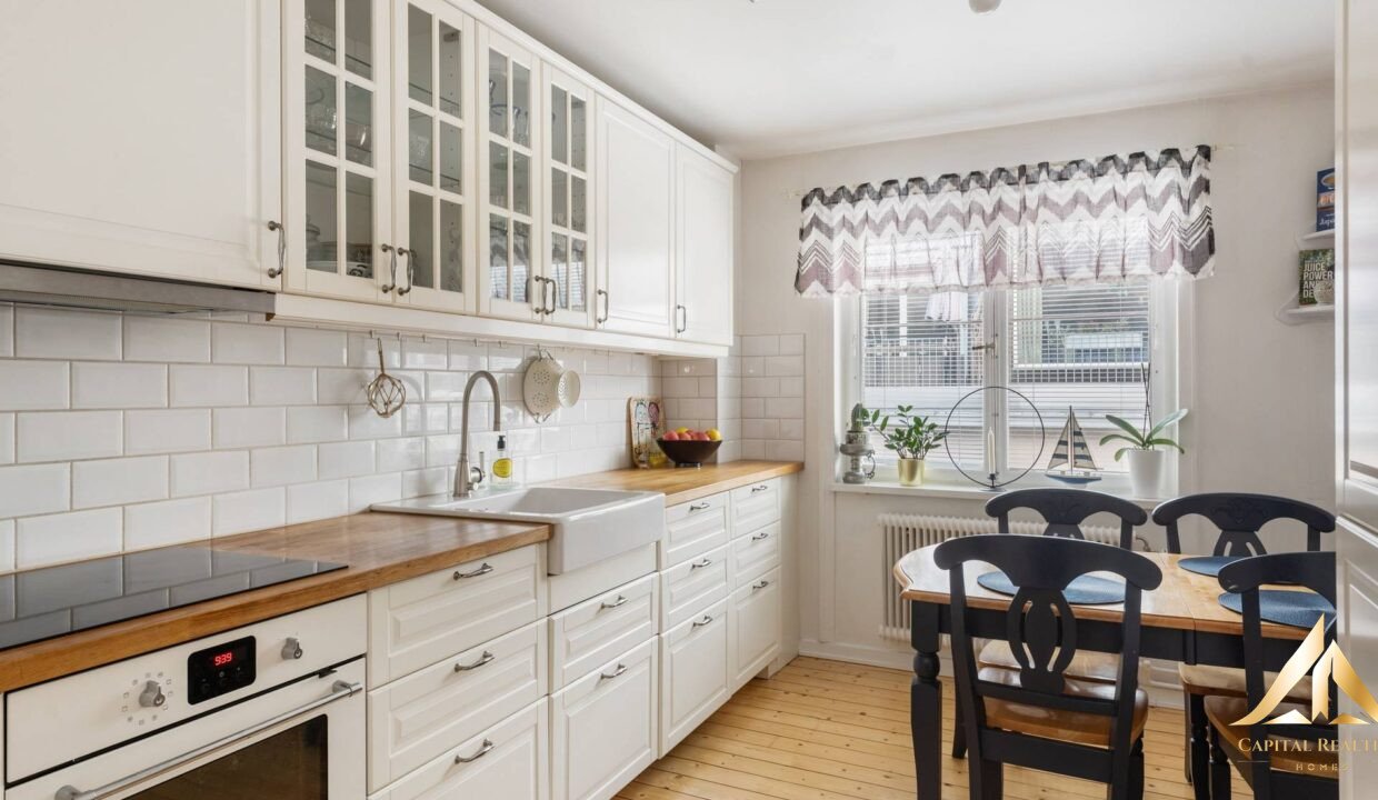 5936f32b902a9fdc5a1ddddf79010e09