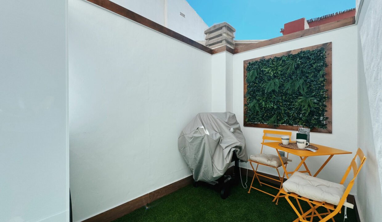 5K1BODv_vFcq_1720017560-fullHD