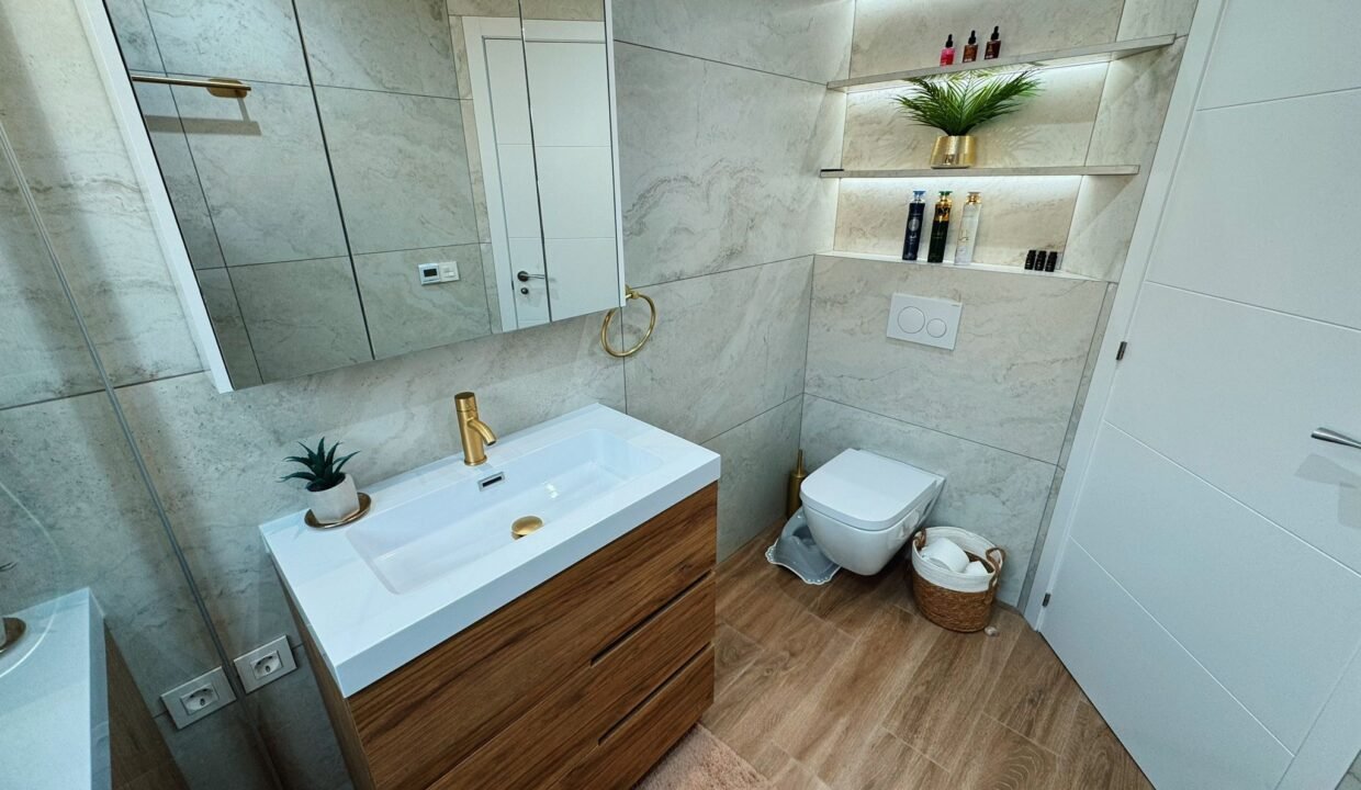 5b9f869116efcbcb0337ed01b1b762795a78d29e