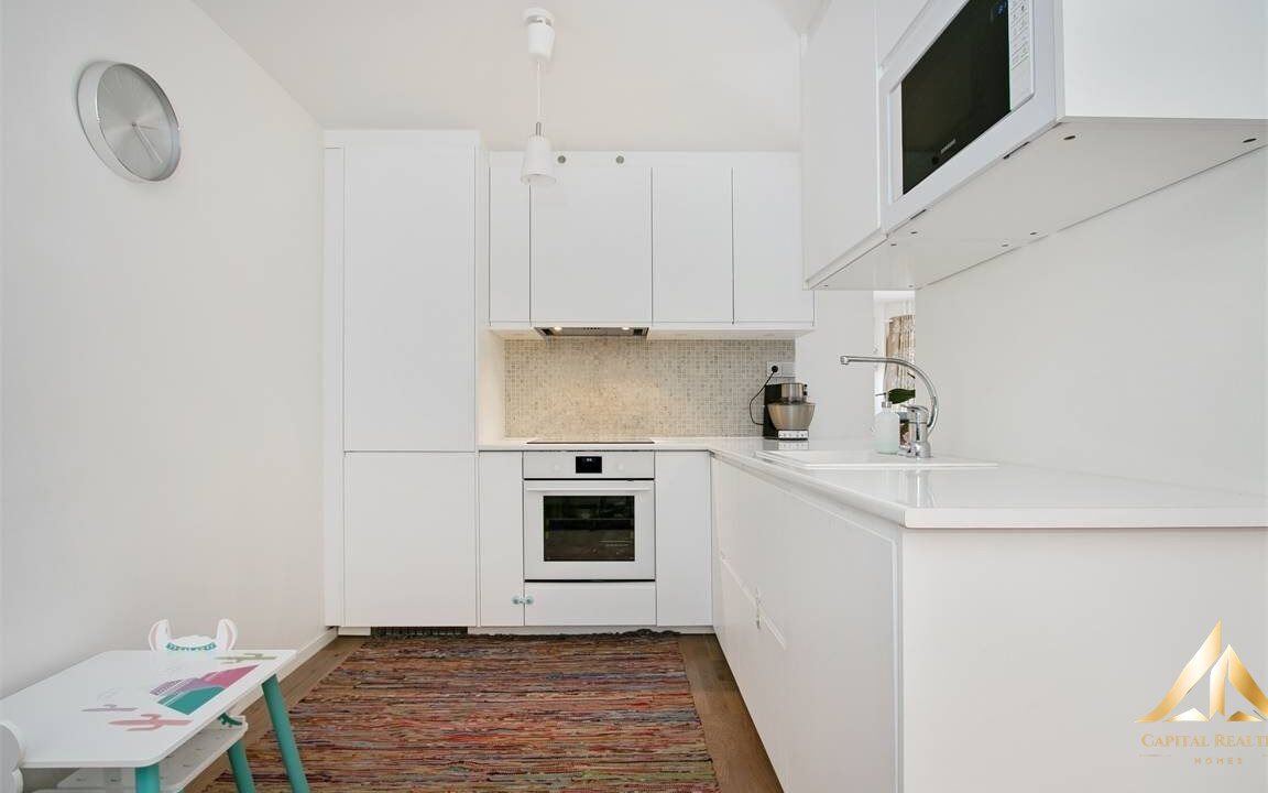 5d54faef779dcf7372aee8f57f2a8df6