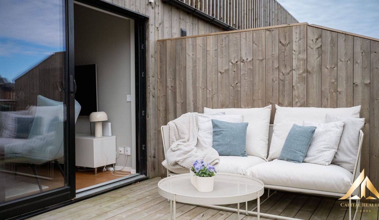 639f253d9a0adeb8f130e50622a65498