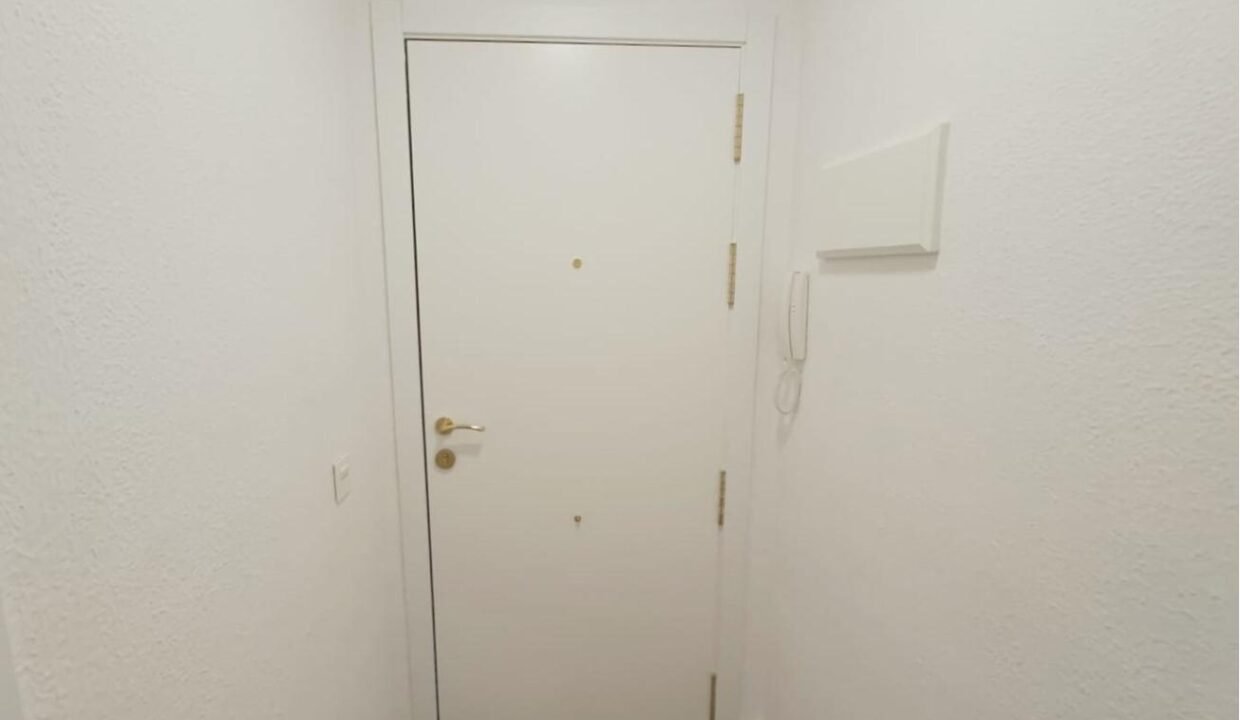 6_ETOmF6YyNS_1730998308-fullHD