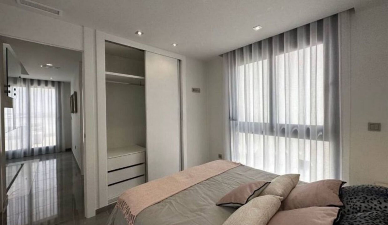 6jXx-wrO1lOx_1741100697-fullHD