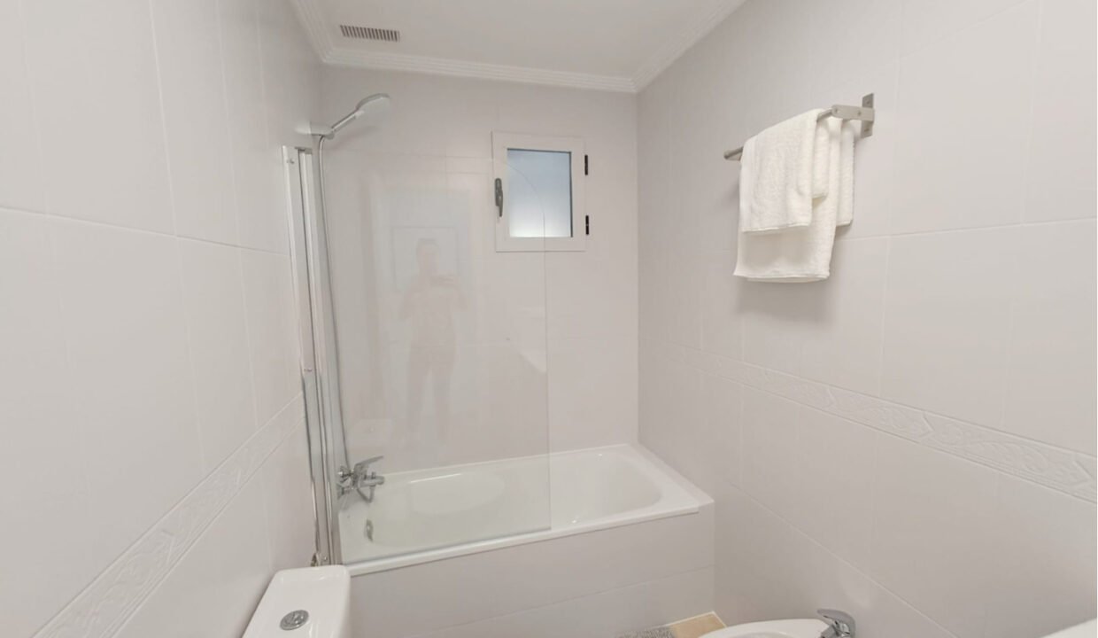 6zZHYaWuKlB0_1746702792-fullHD