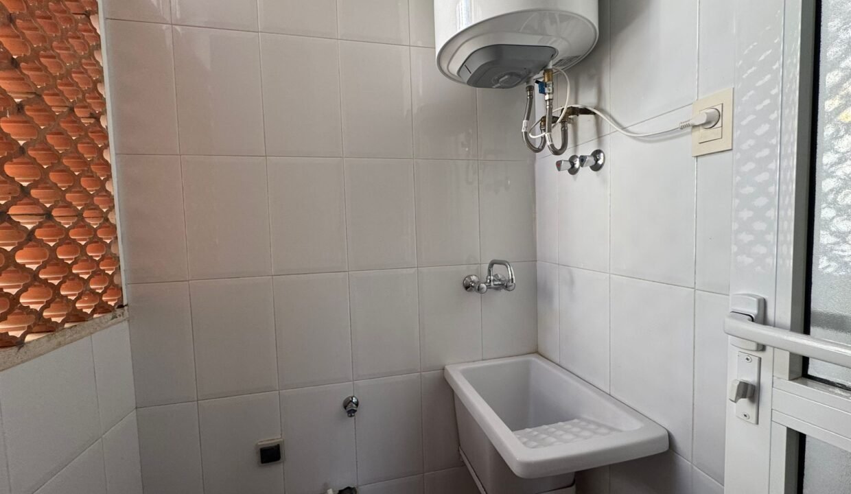 72ebe1d518d5334935ee2056d4d798683f490aac