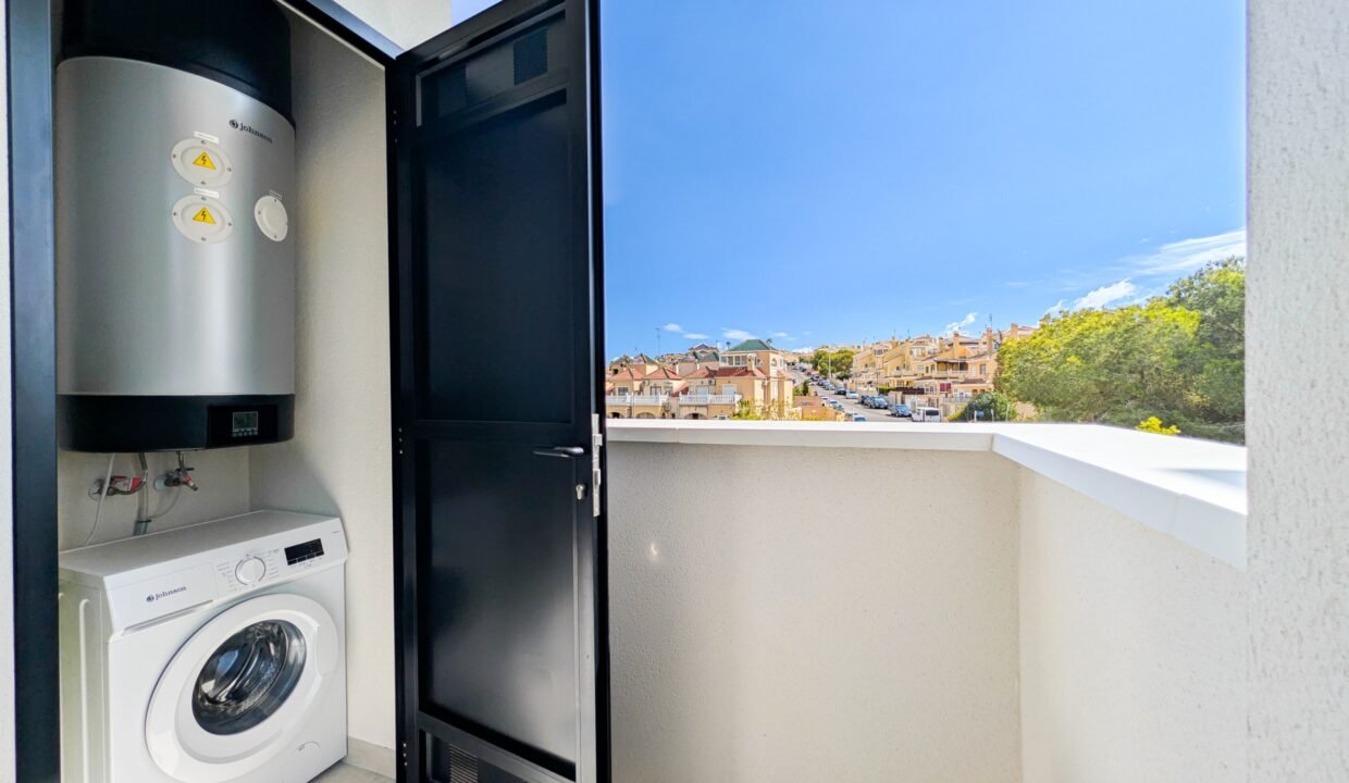 756c6bf6fbb651351ba963259d58620122b0edd3