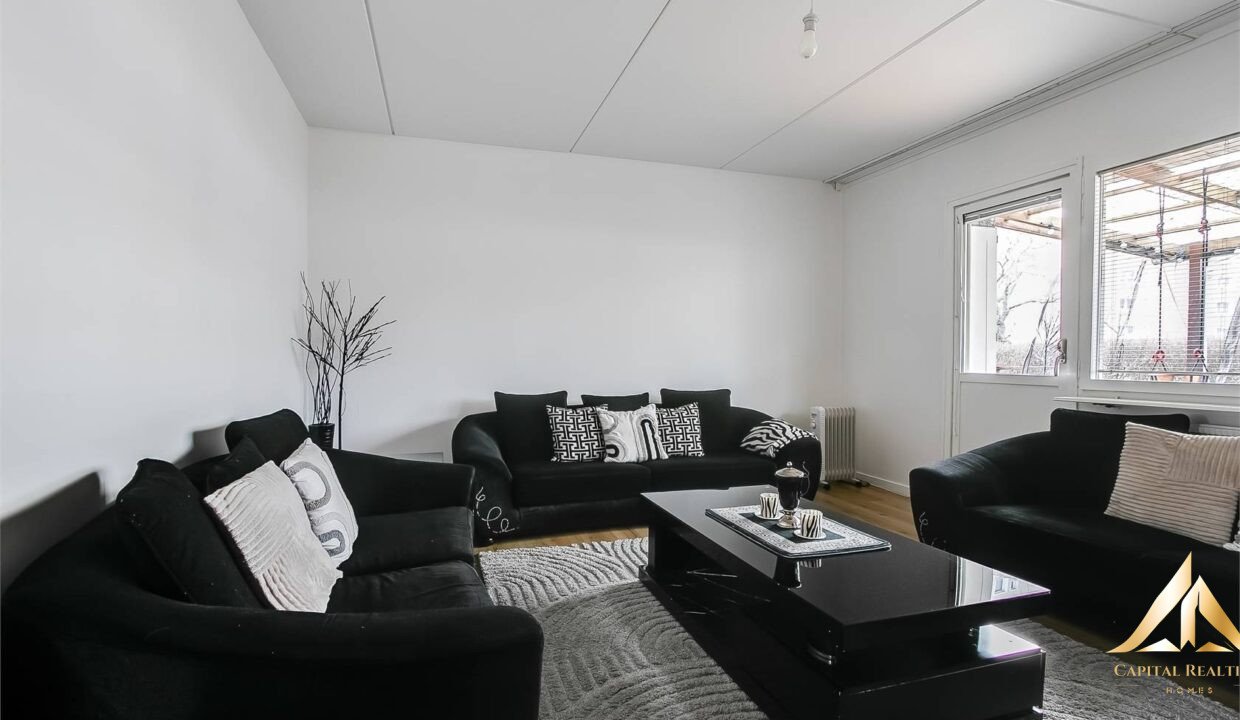 772e8c541c59d511381c45f4bd7e0c0e