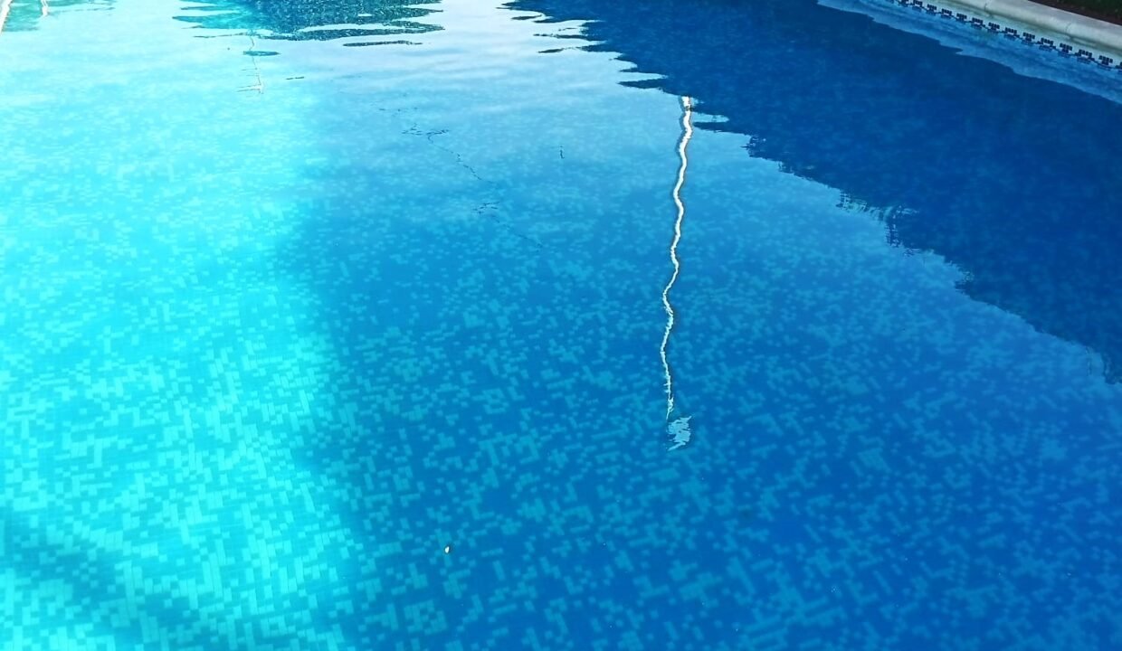 79bcefaf6eadc76536559fc5517110d129034a18