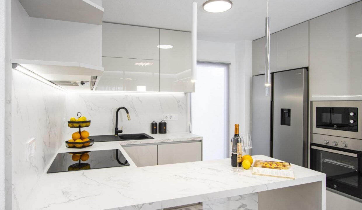 7BC3WSvkrYXY_1727706045-fullHD