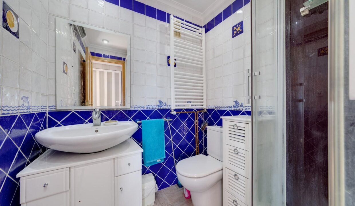 7Bw19Yxr65tw_1729769092-fullHD