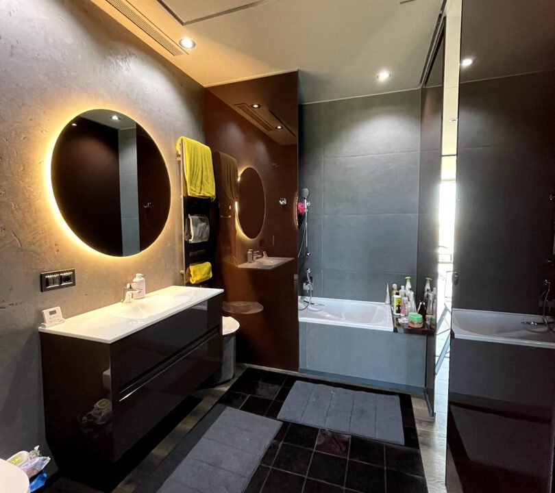 7EYrzAFLR1jC_1740673230-fullHD