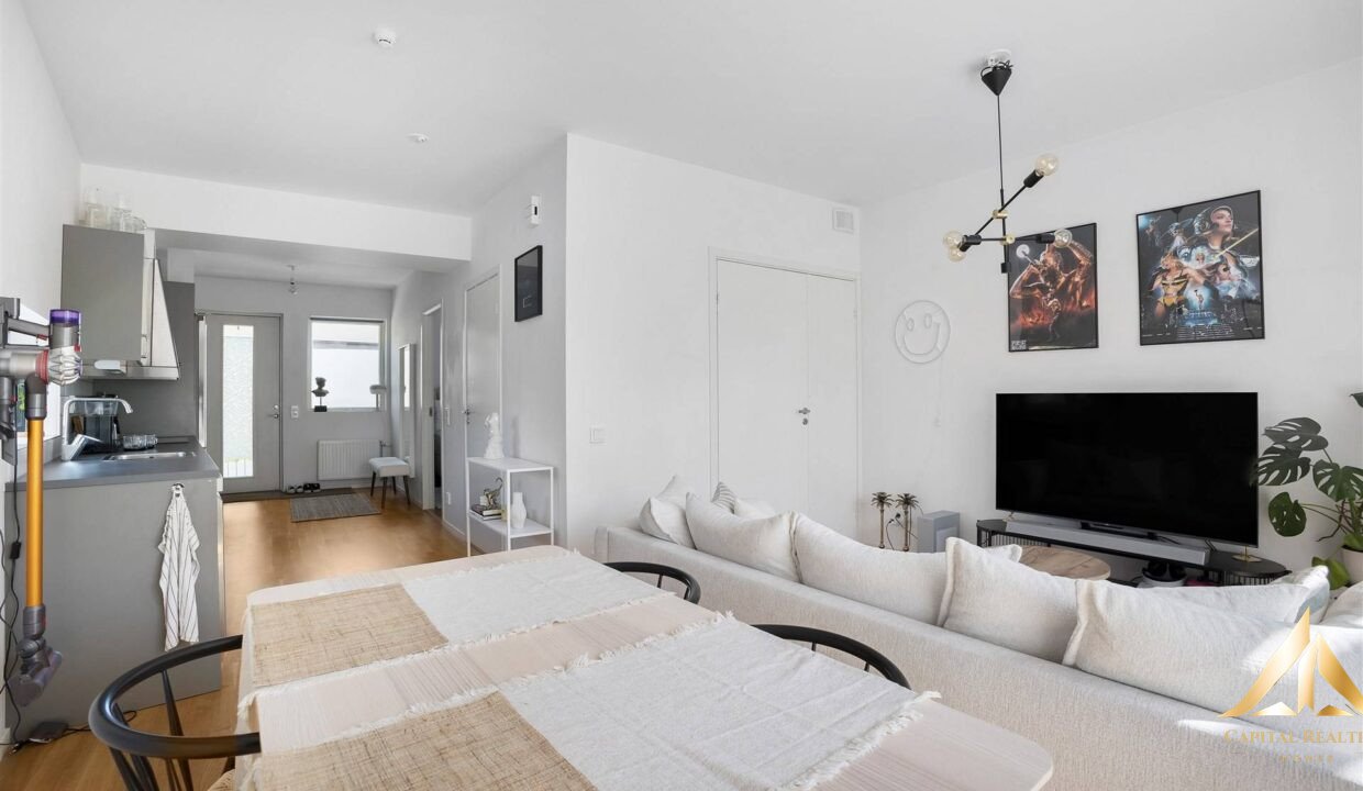 7d005b9eccb0d18468bbafc5bab8625d