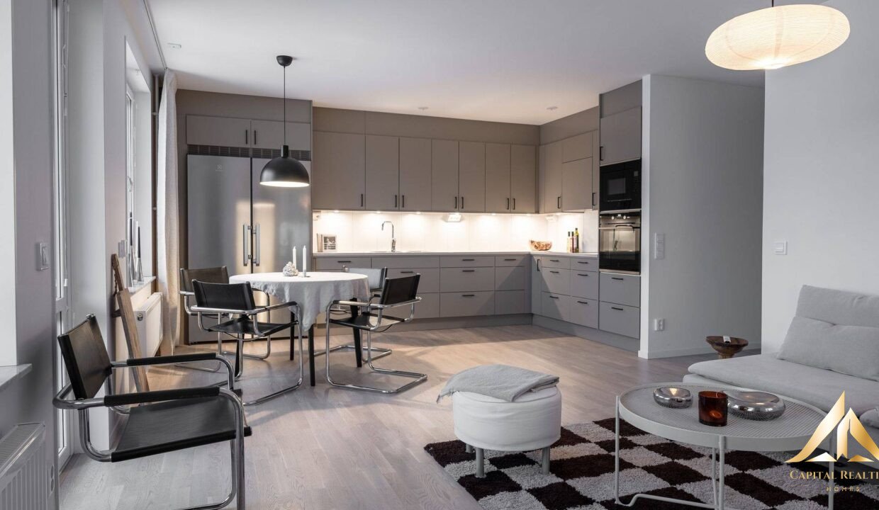 7e4ab7062420f792992fc5852f689b19