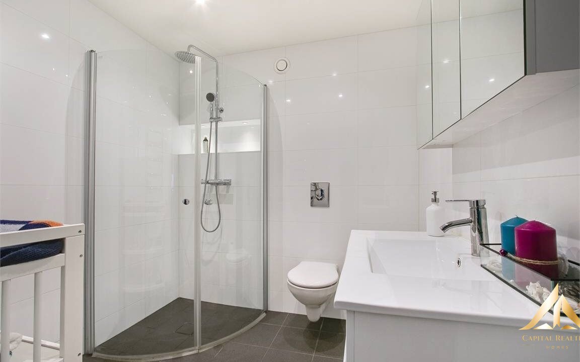 7ff9b7731c924a705f7e57037687e13b